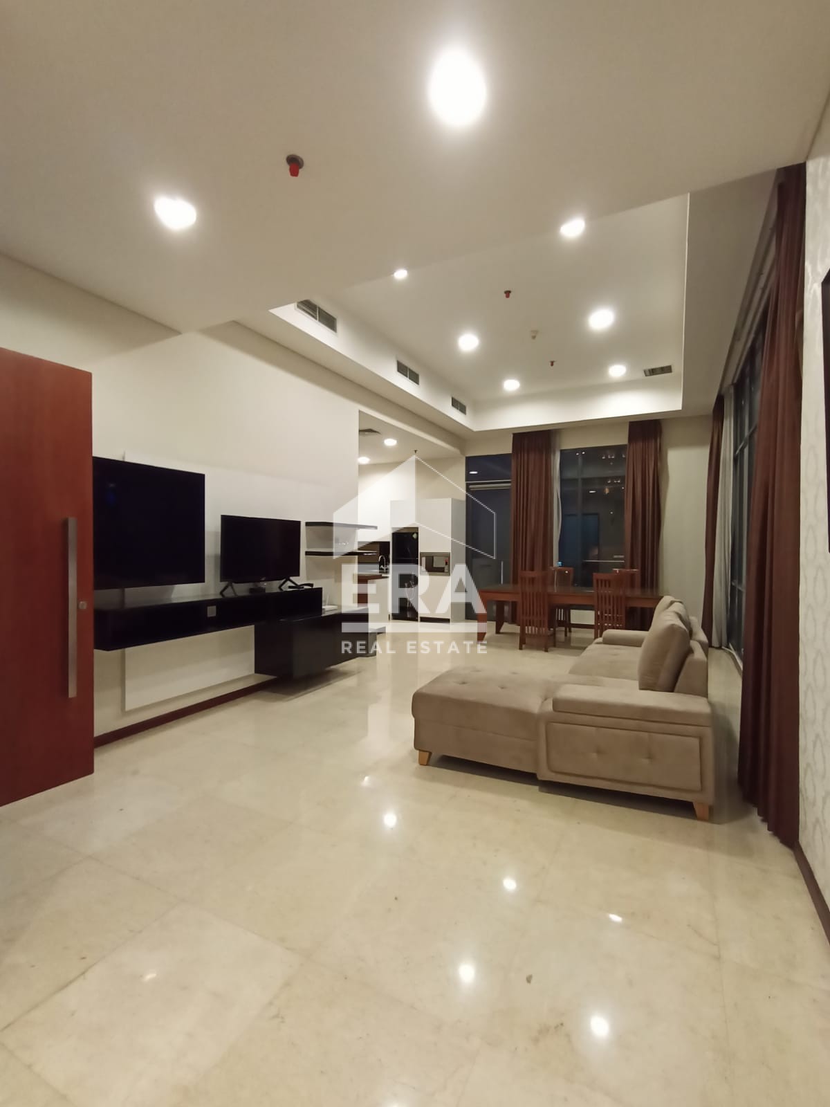 interior 4