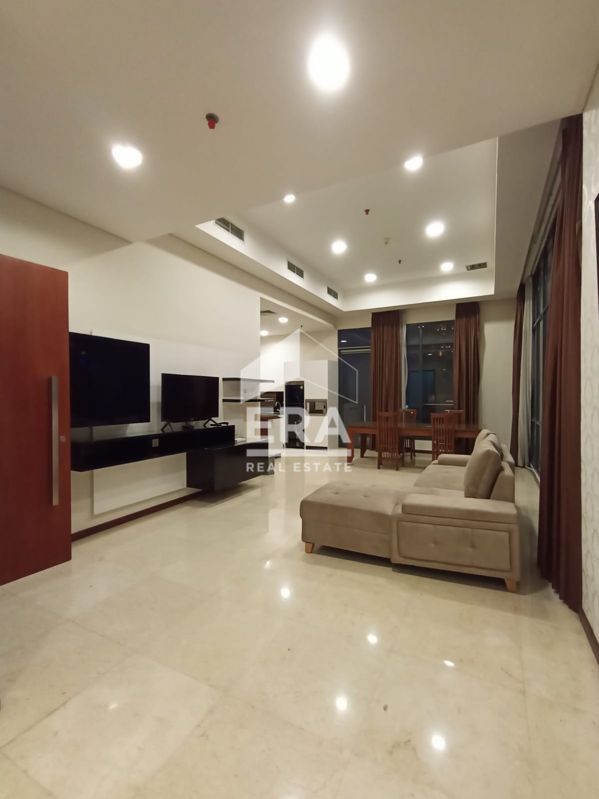 interior 7
