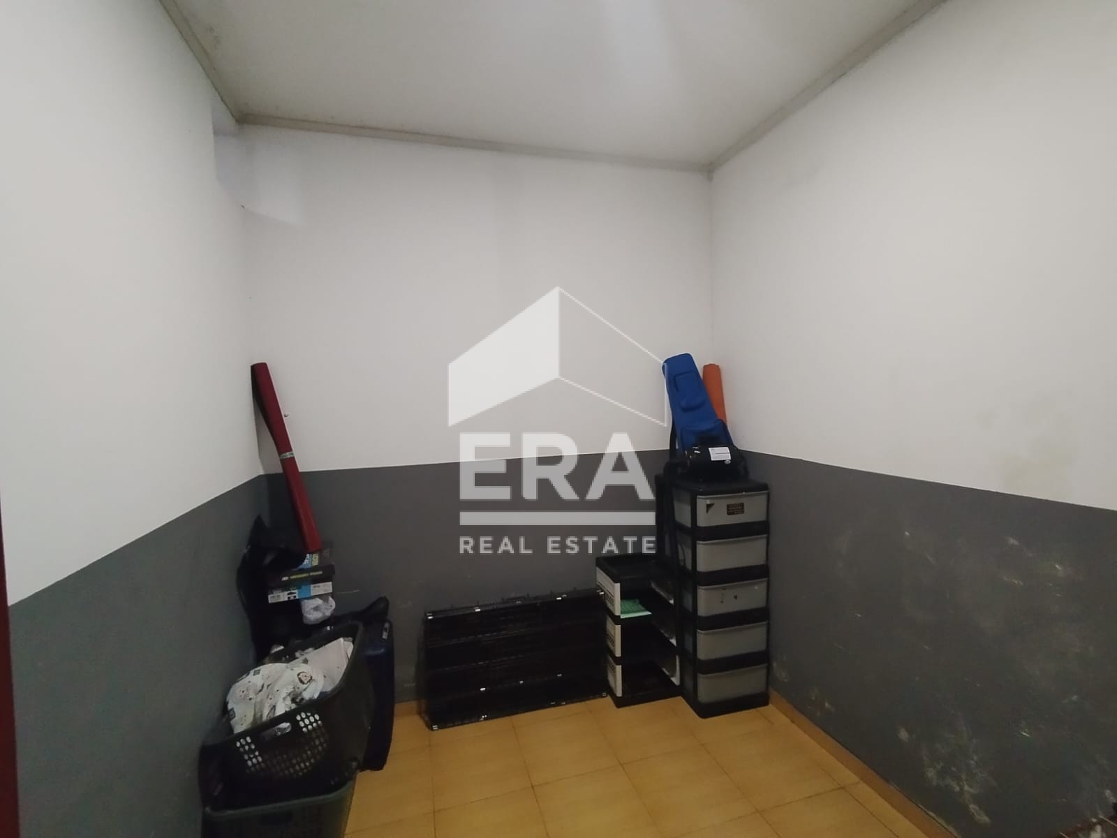 interior 6
