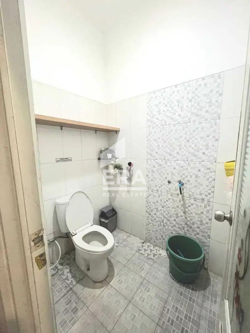 interior 10