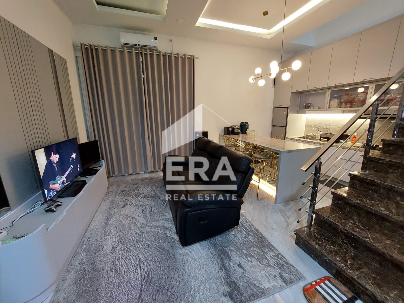 interior 5