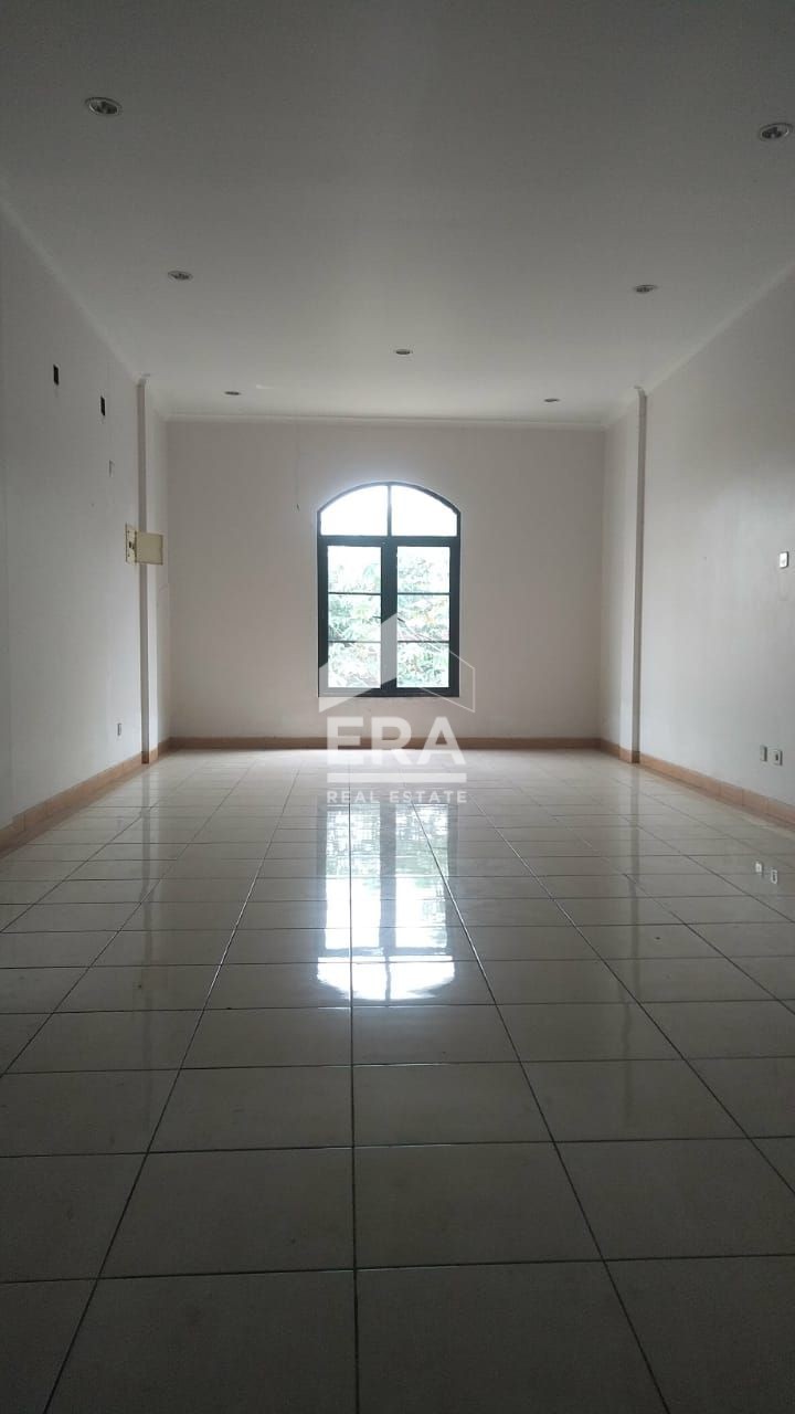 interior 4