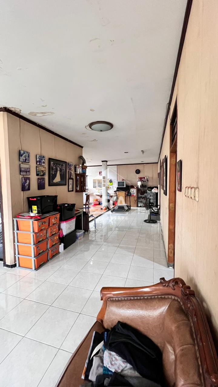 interior 4