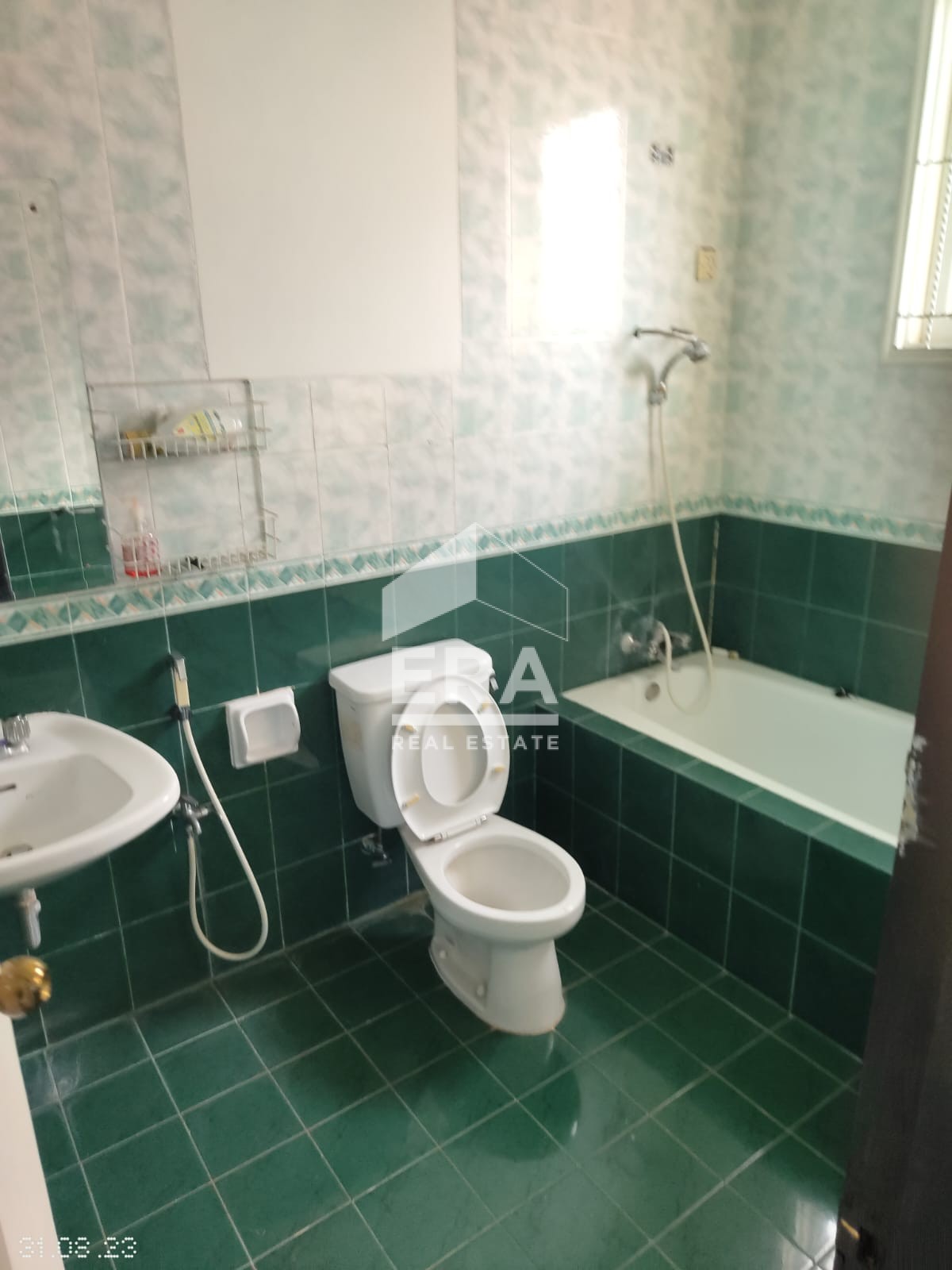 interior 10