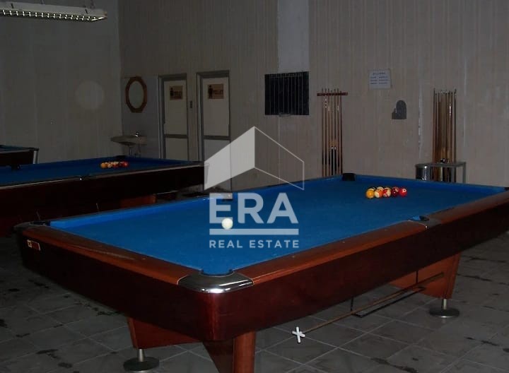 interior 12