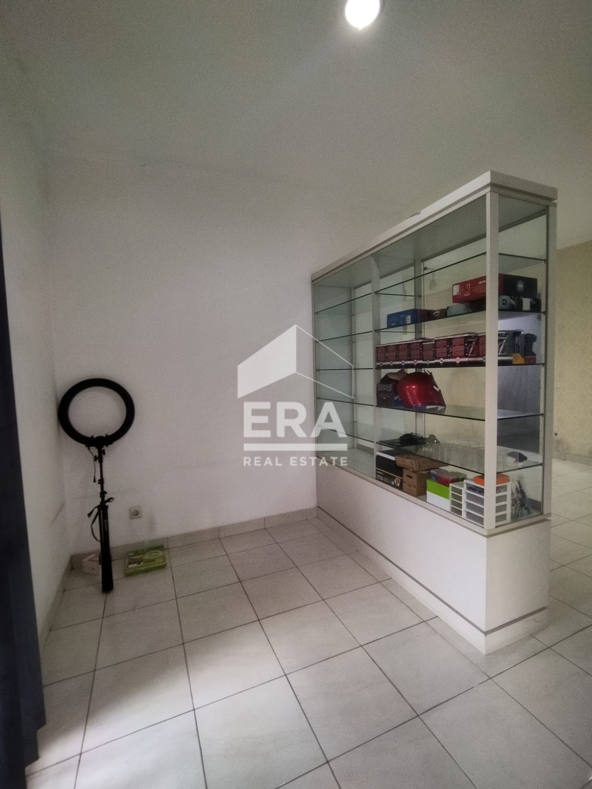 interior 7