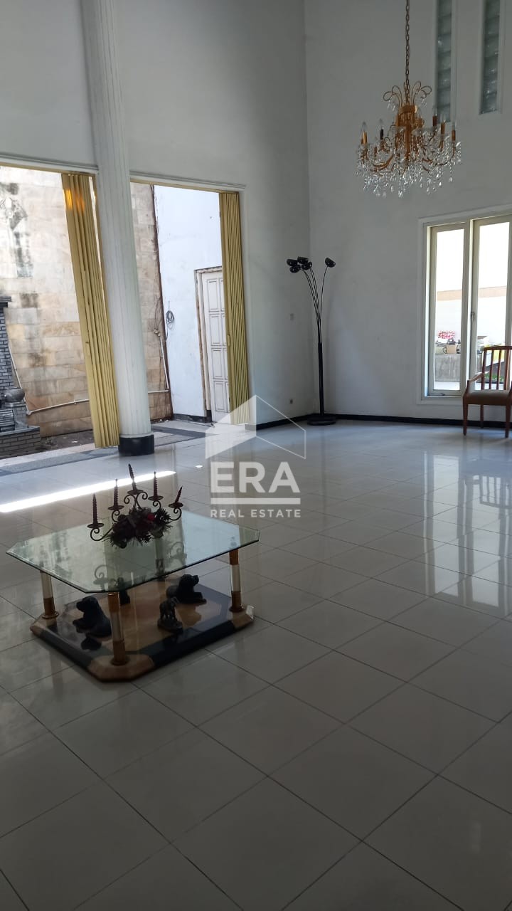 interior 7