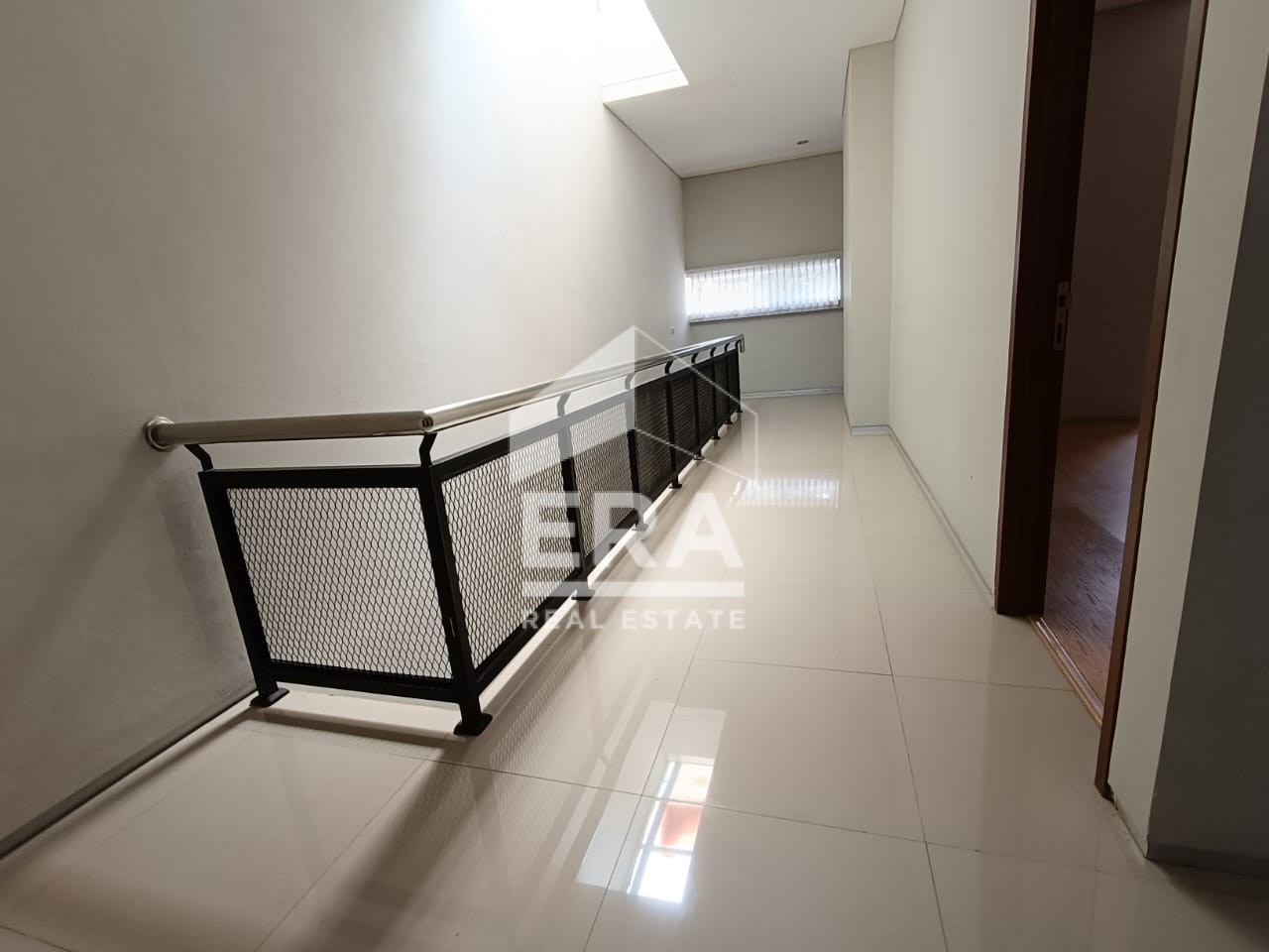 interior 13