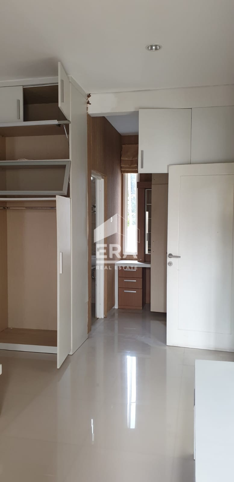 interior 21