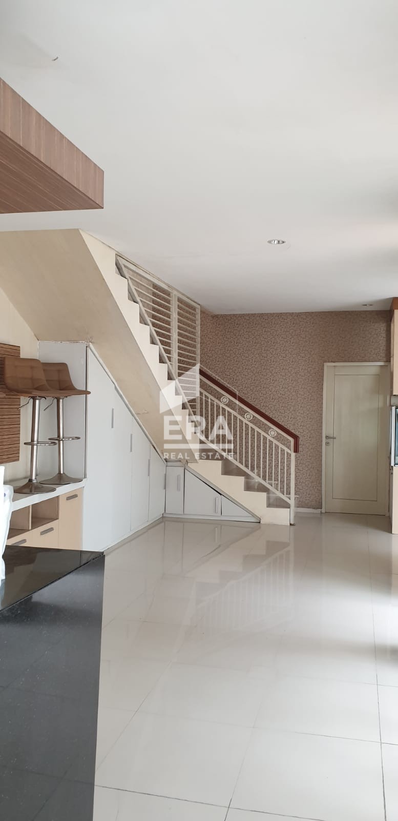 interior 4