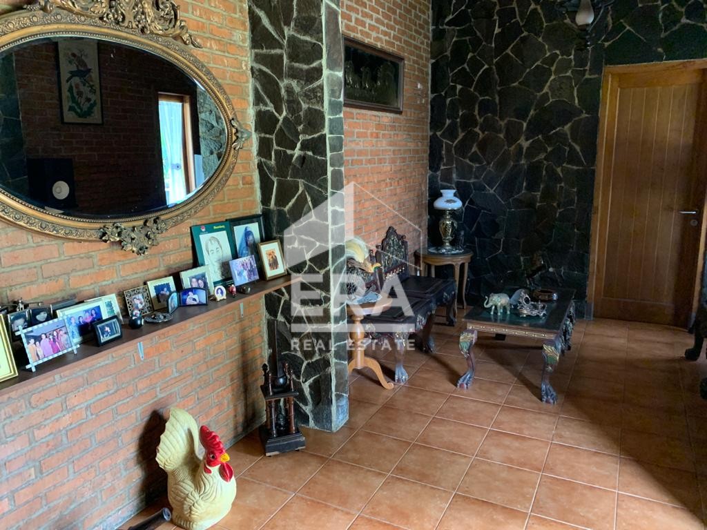 interior 7
