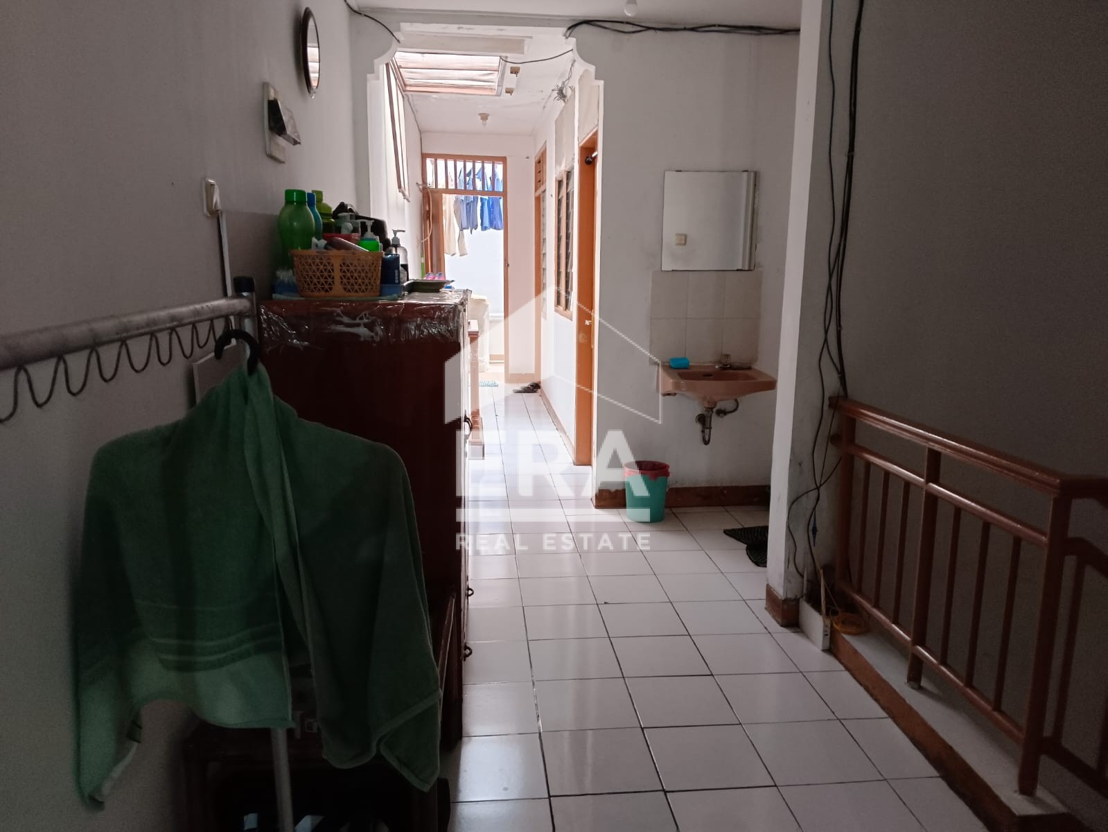 interior 10