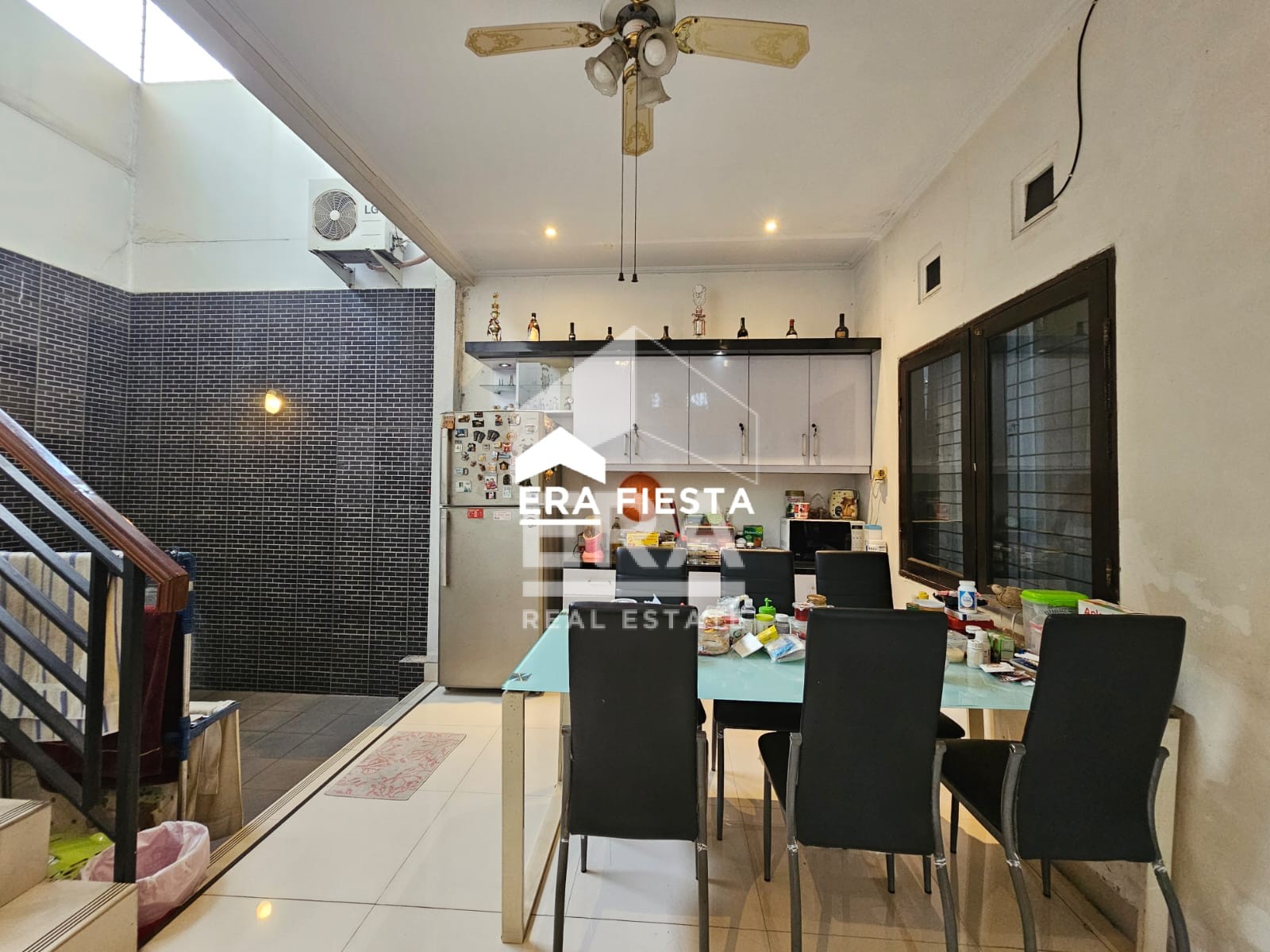 interior 7