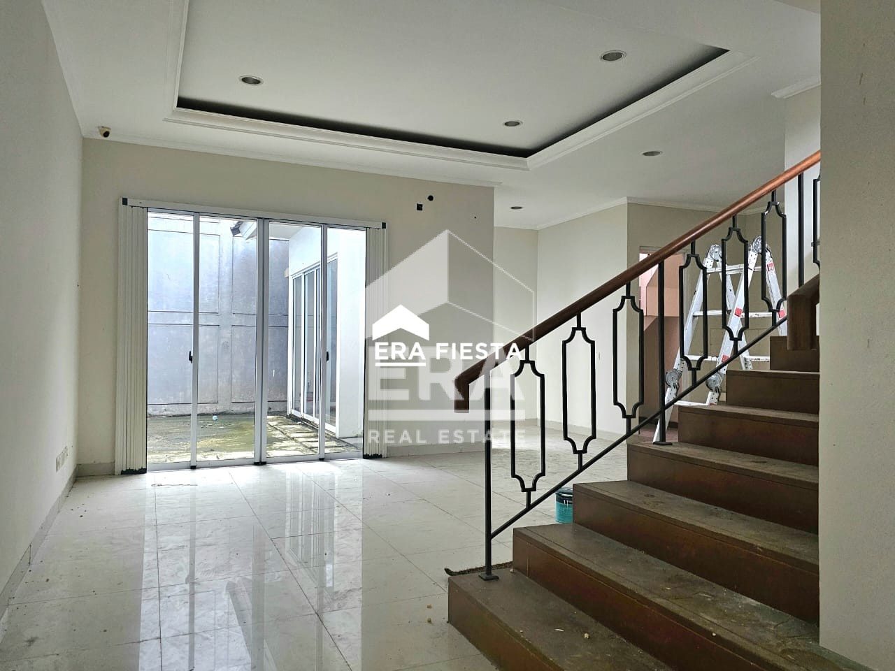 interior 4