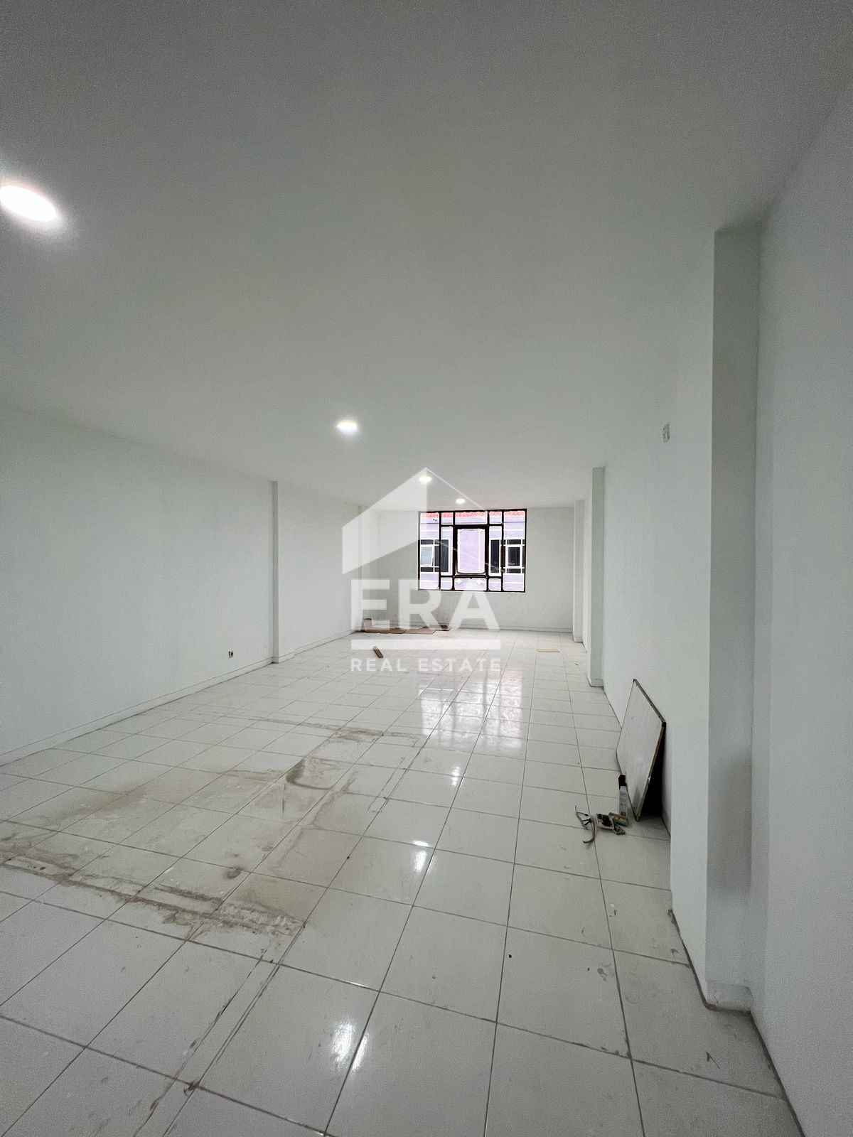 interior 4