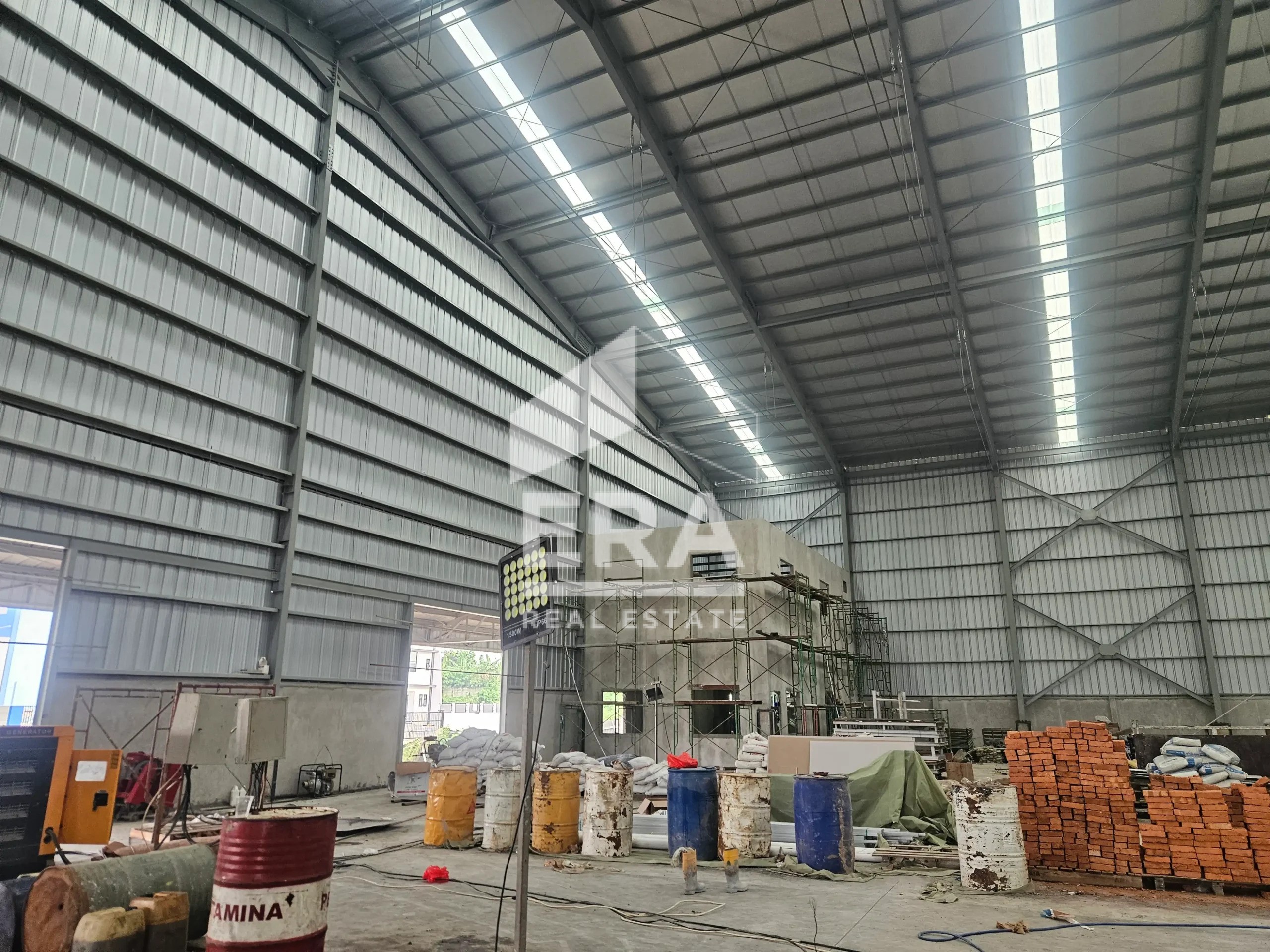 interior 4