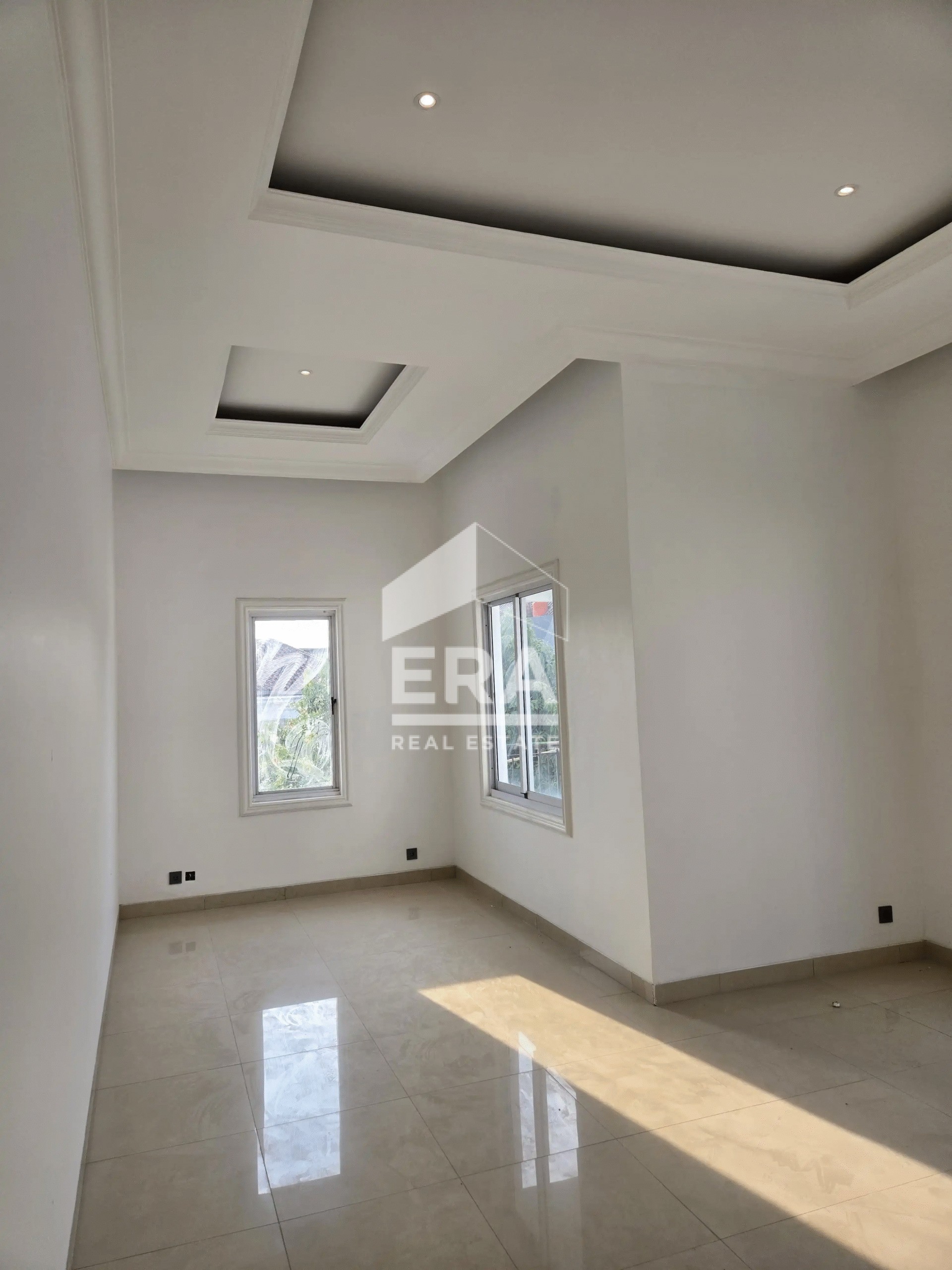 interior 4
