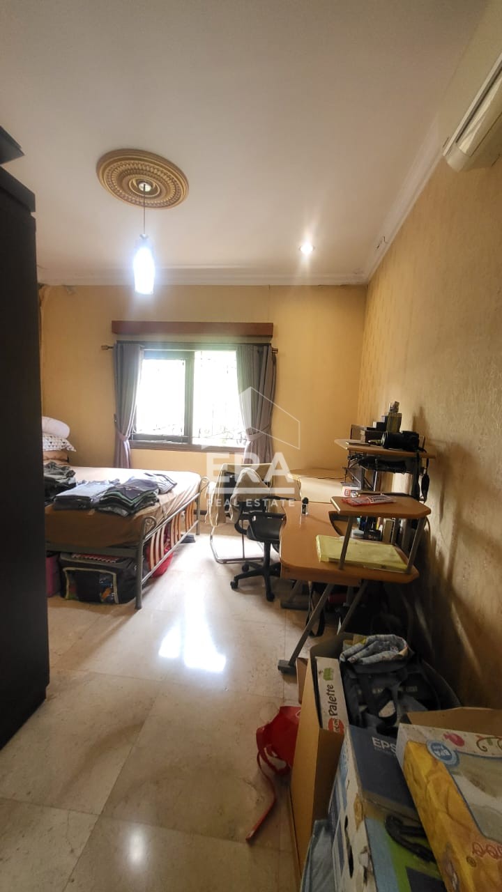 interior 13