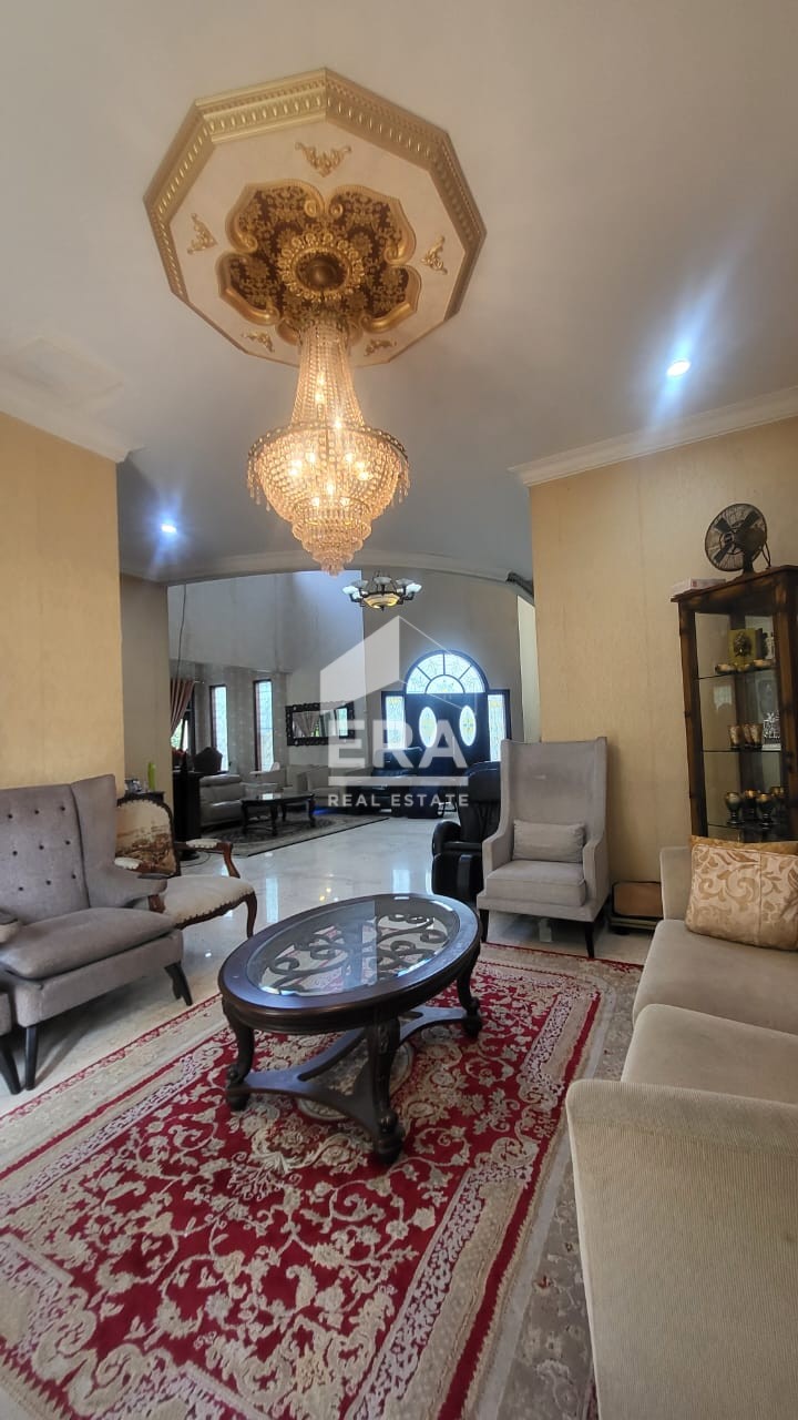 interior 7