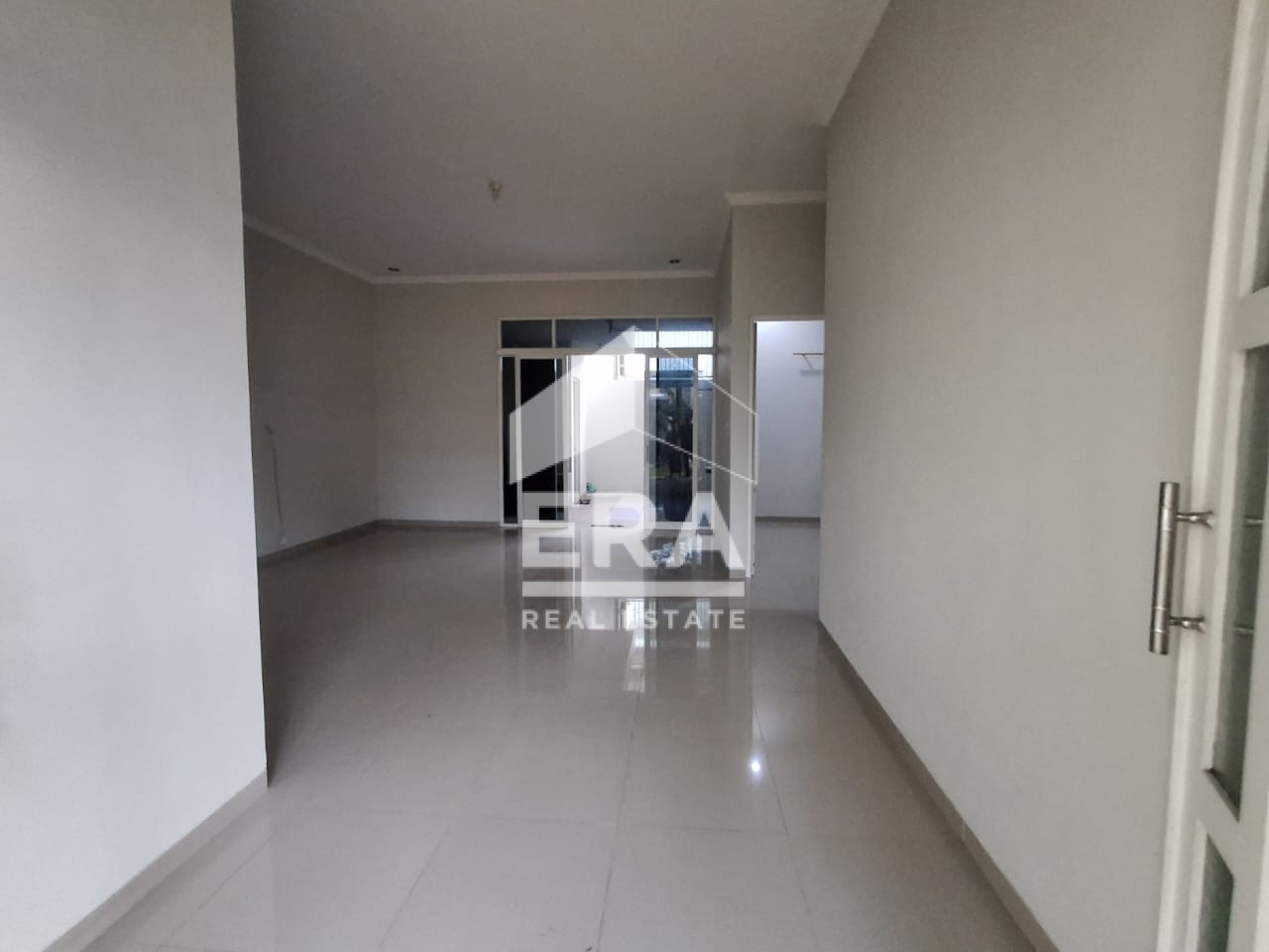interior 9
