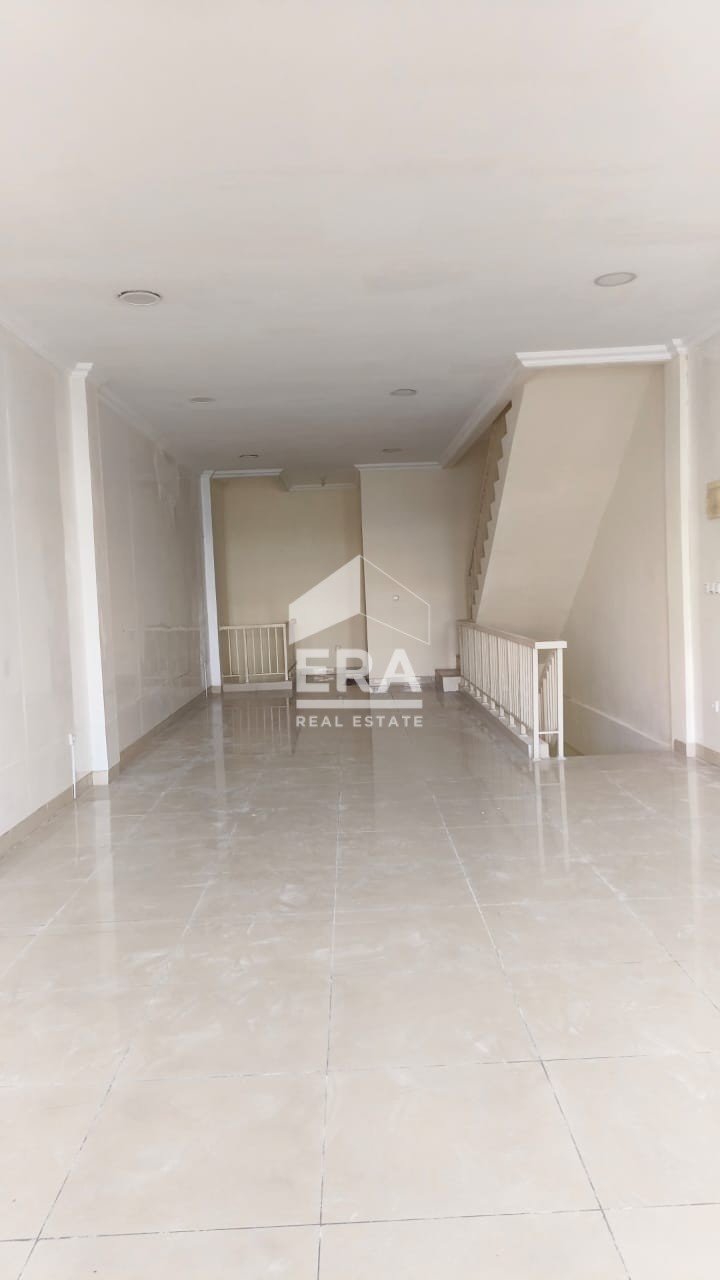 interior 3