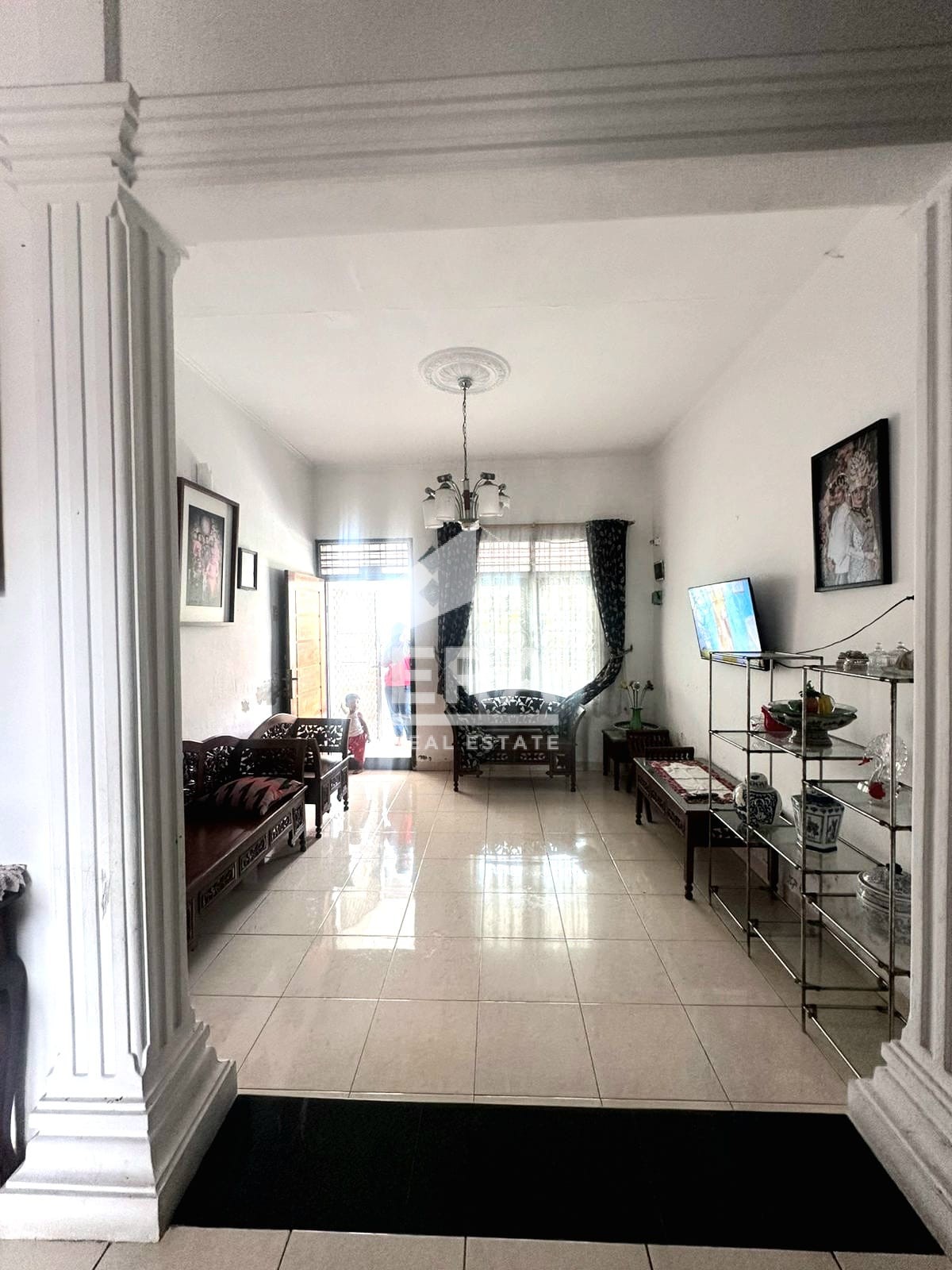 interior 4