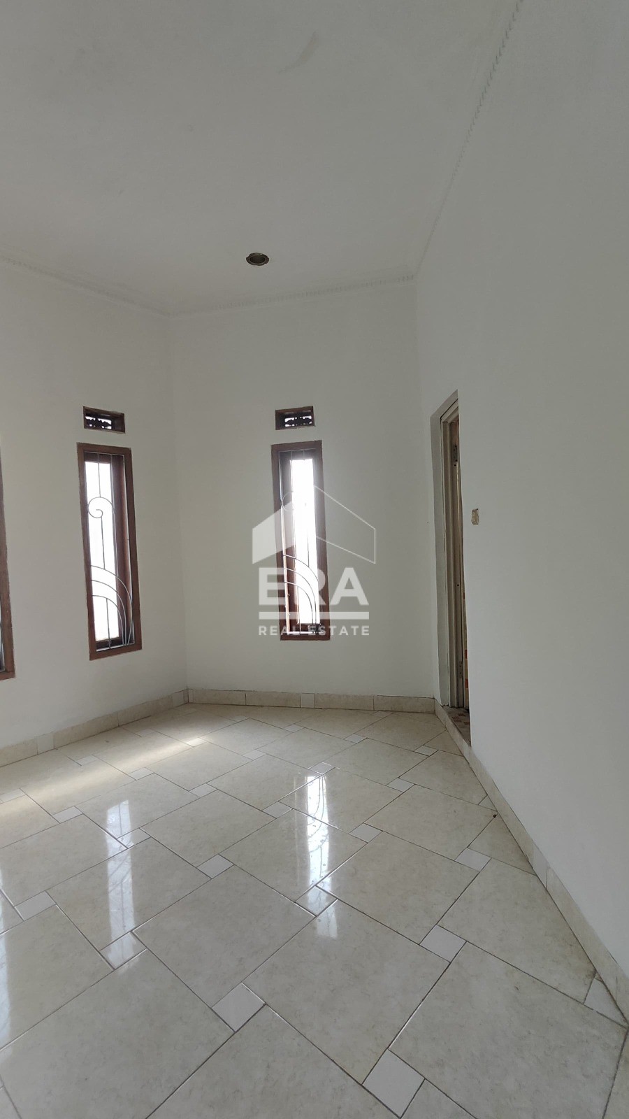 interior 4