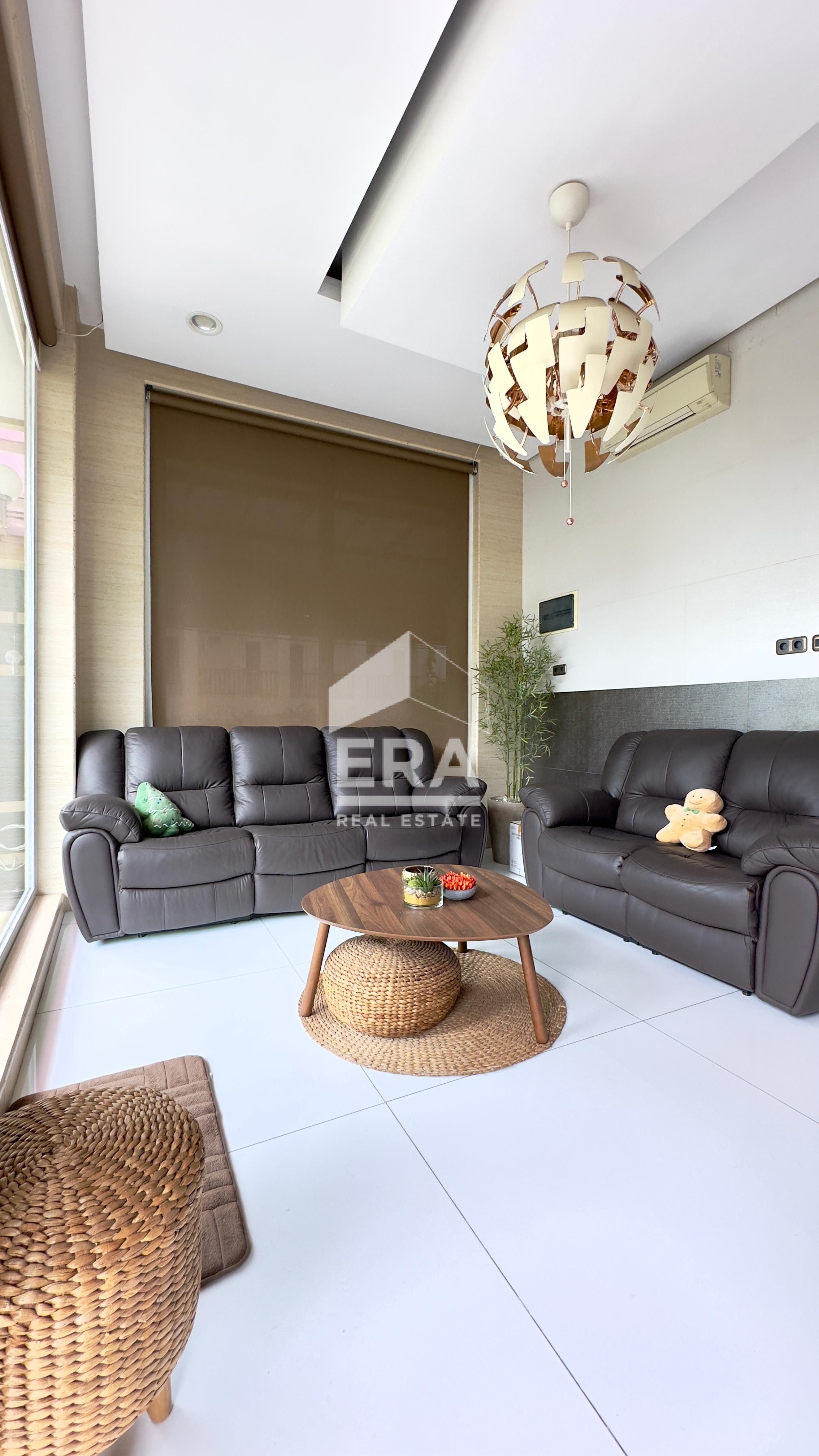 interior 5
