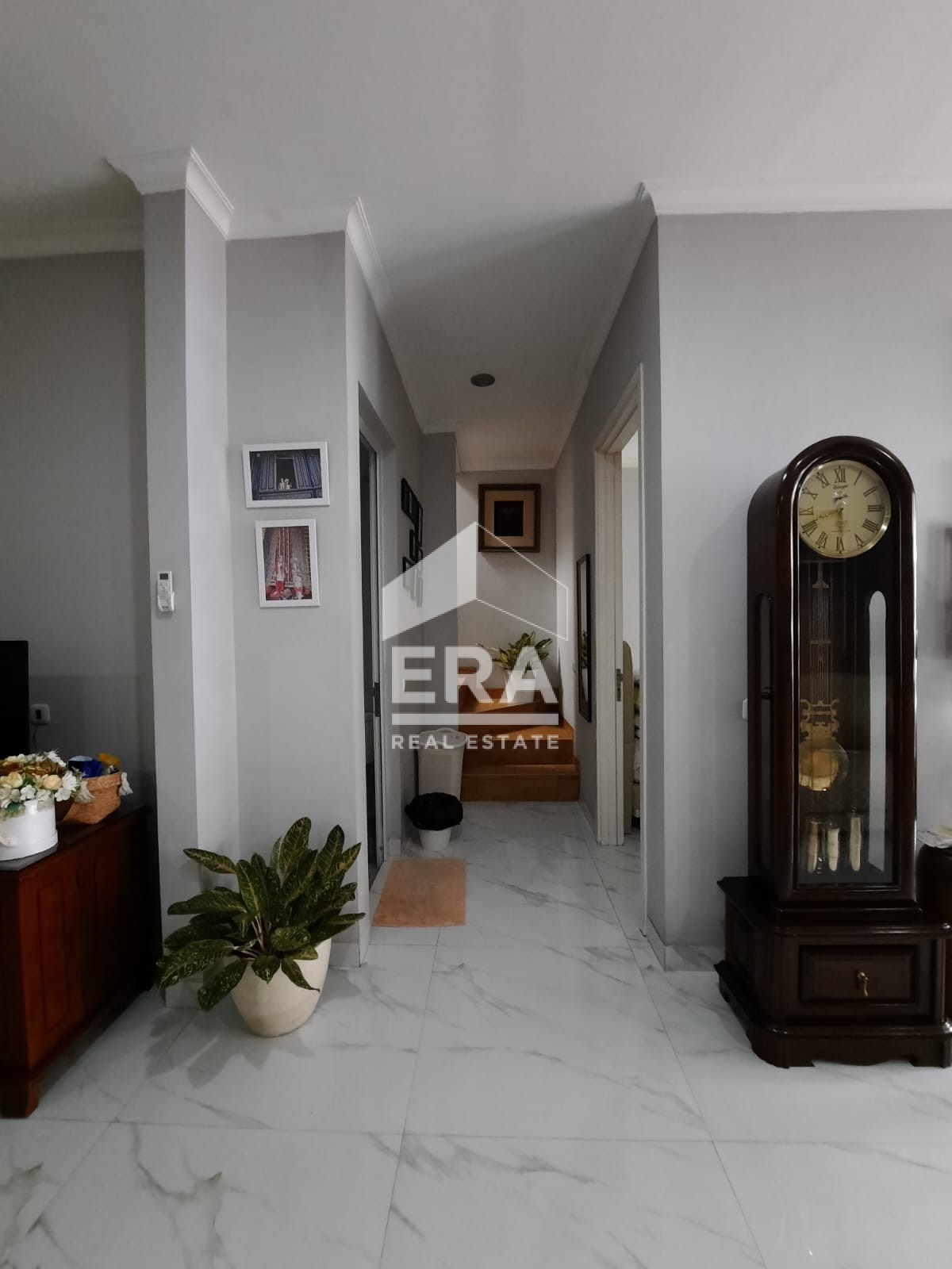interior 4