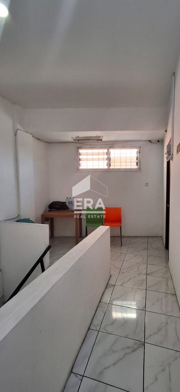 interior 4