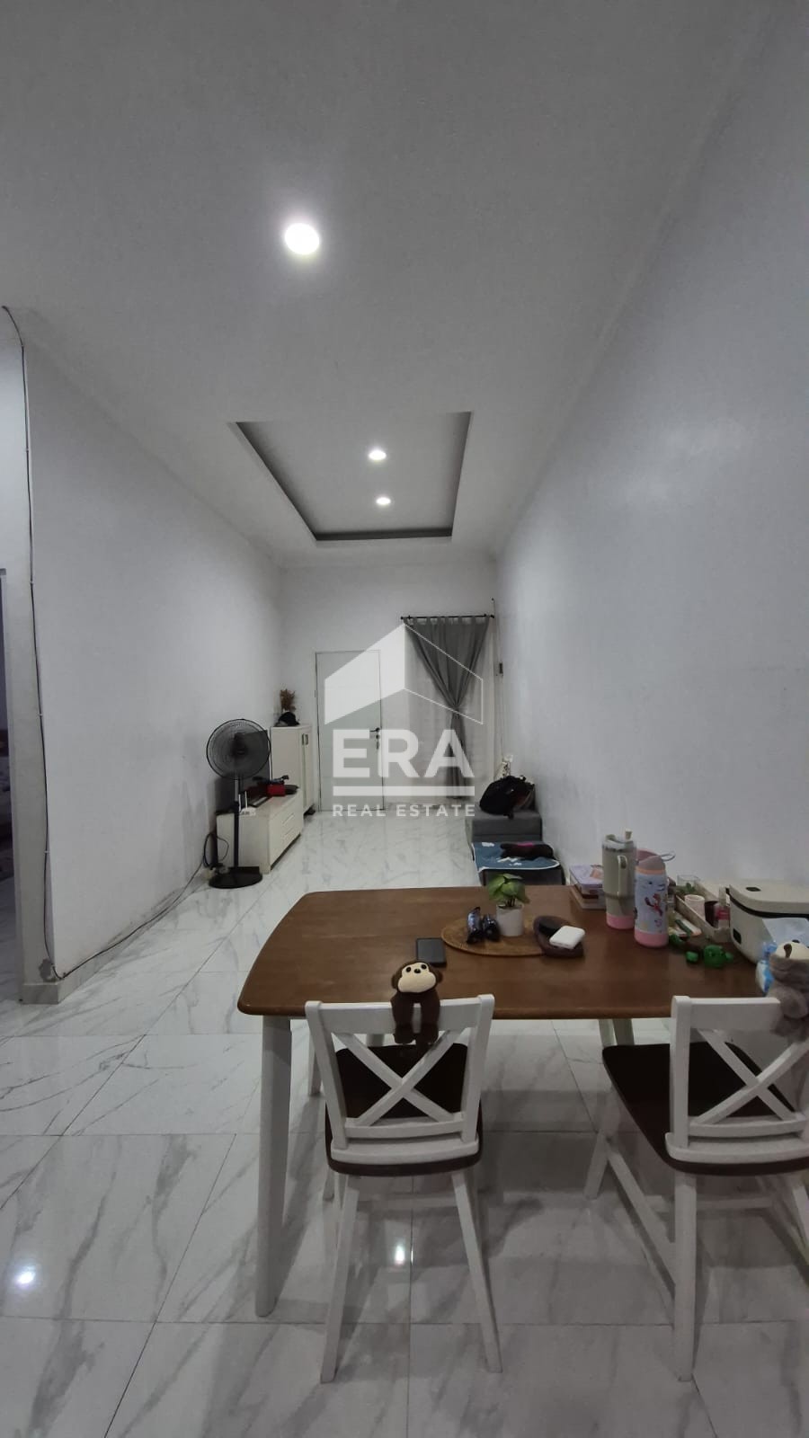 interior 7