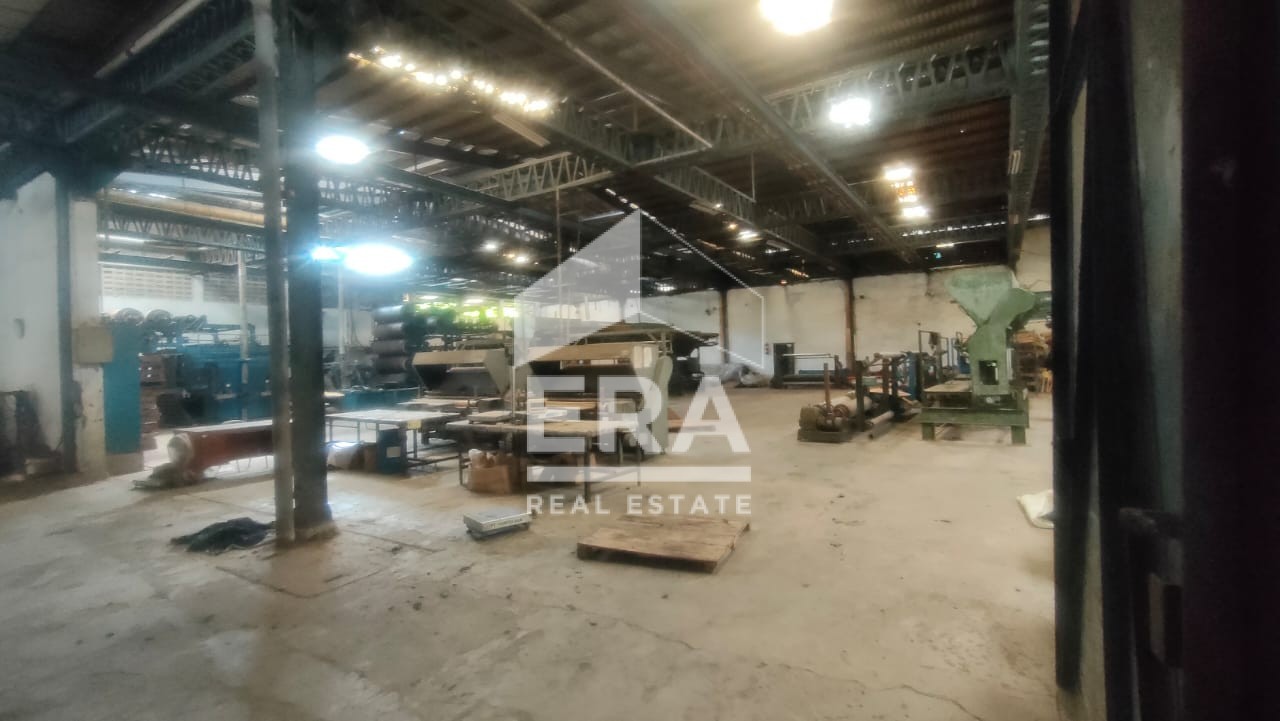 interior 21