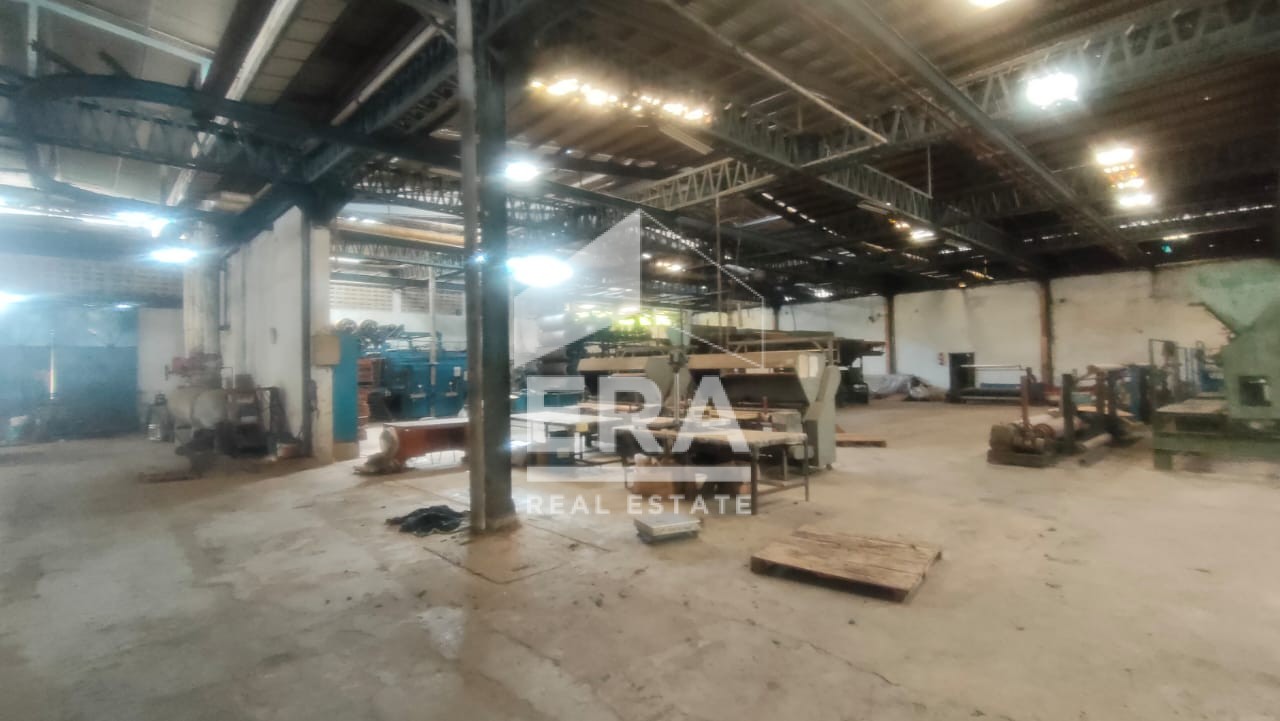 interior 22