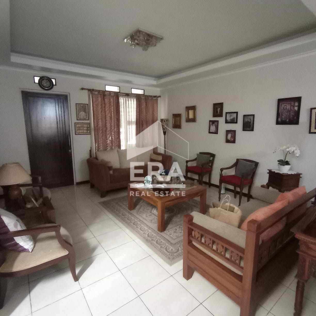interior 9