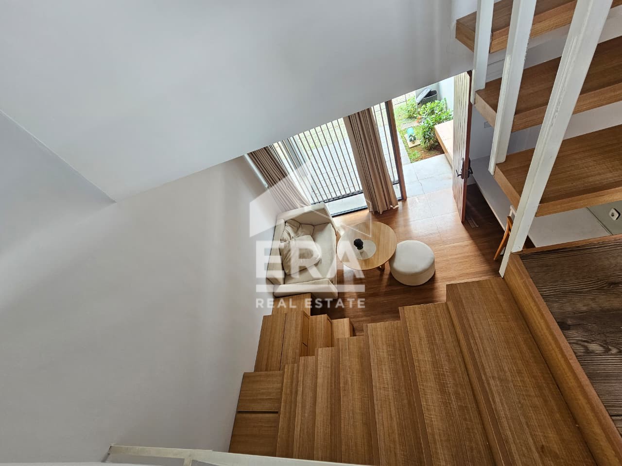interior 3