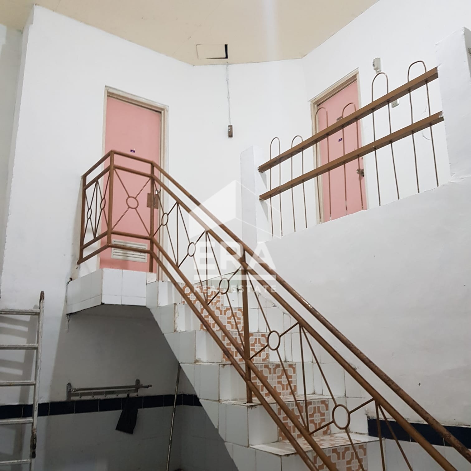 interior 3