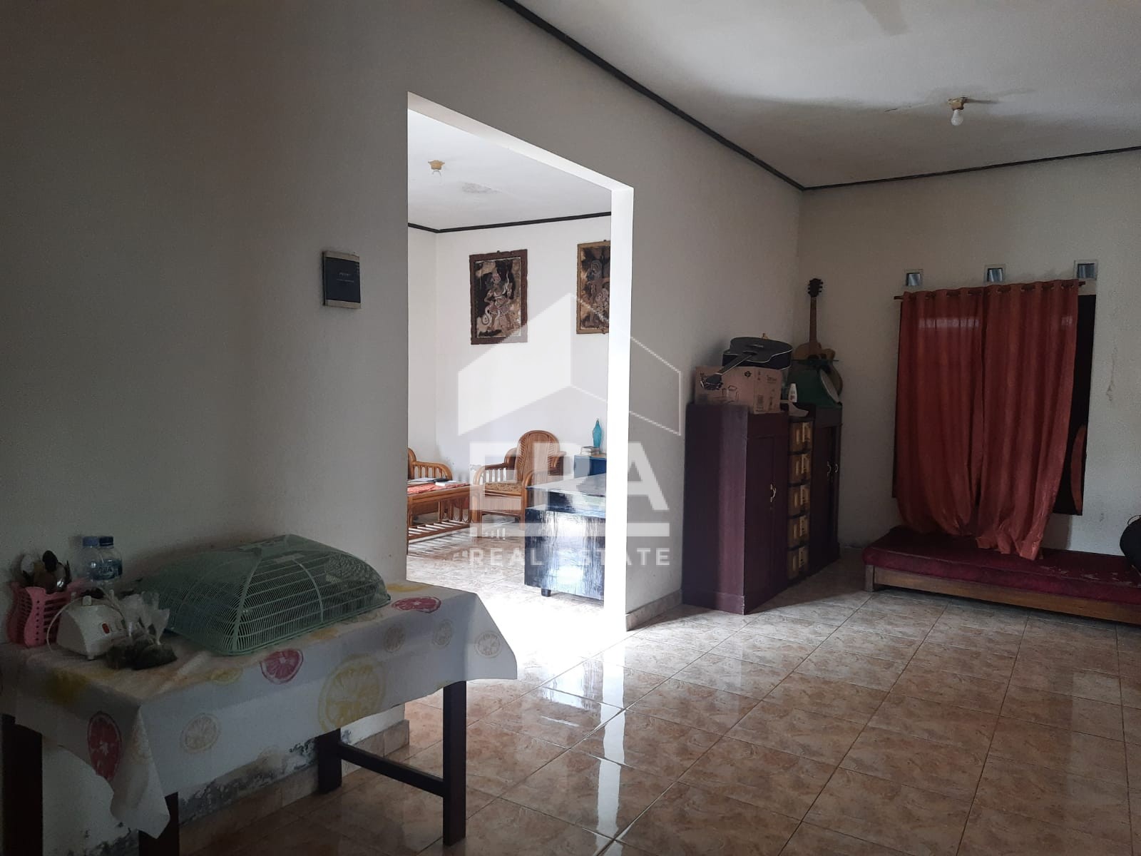 interior 6