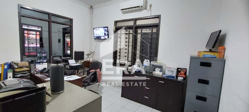 interior 10