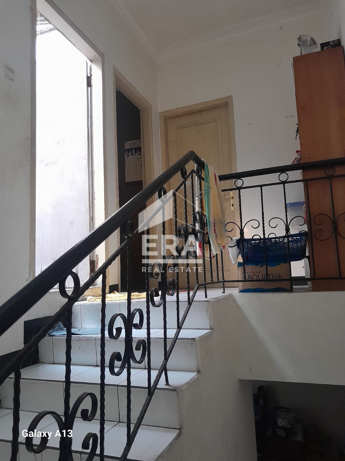 interior 6
