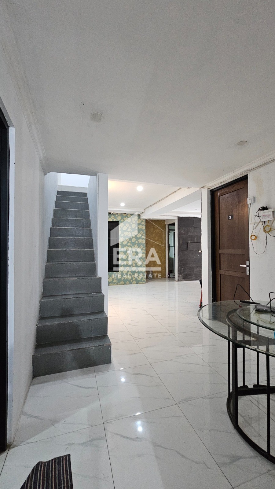 interior 4