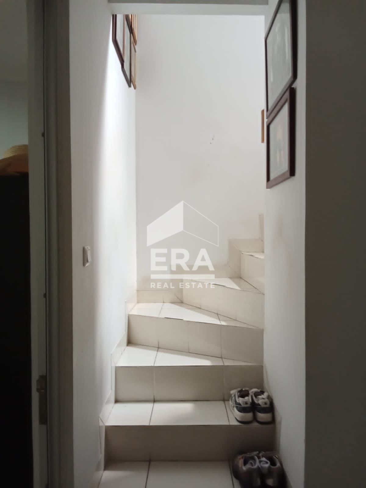 interior 3