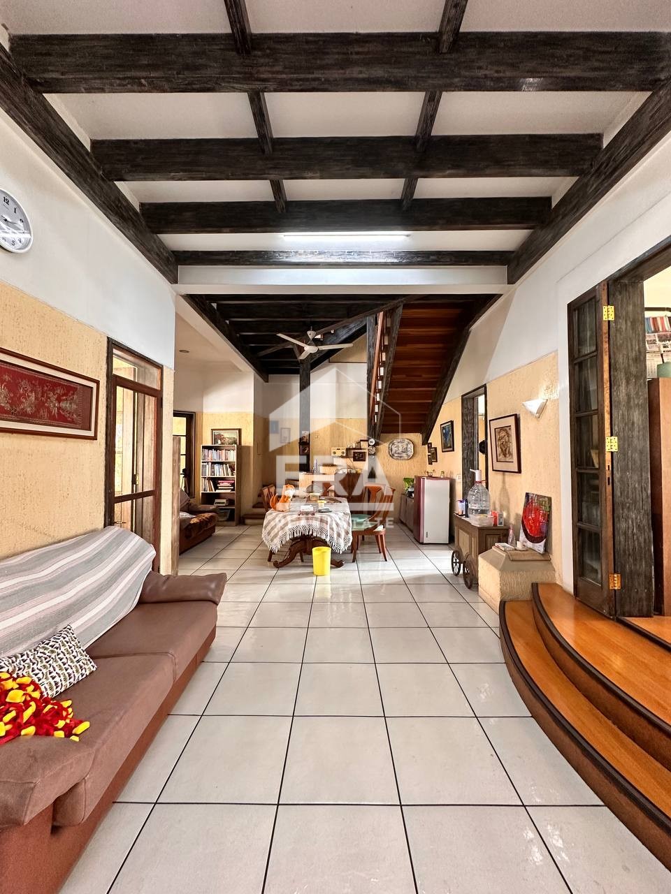 interior 6