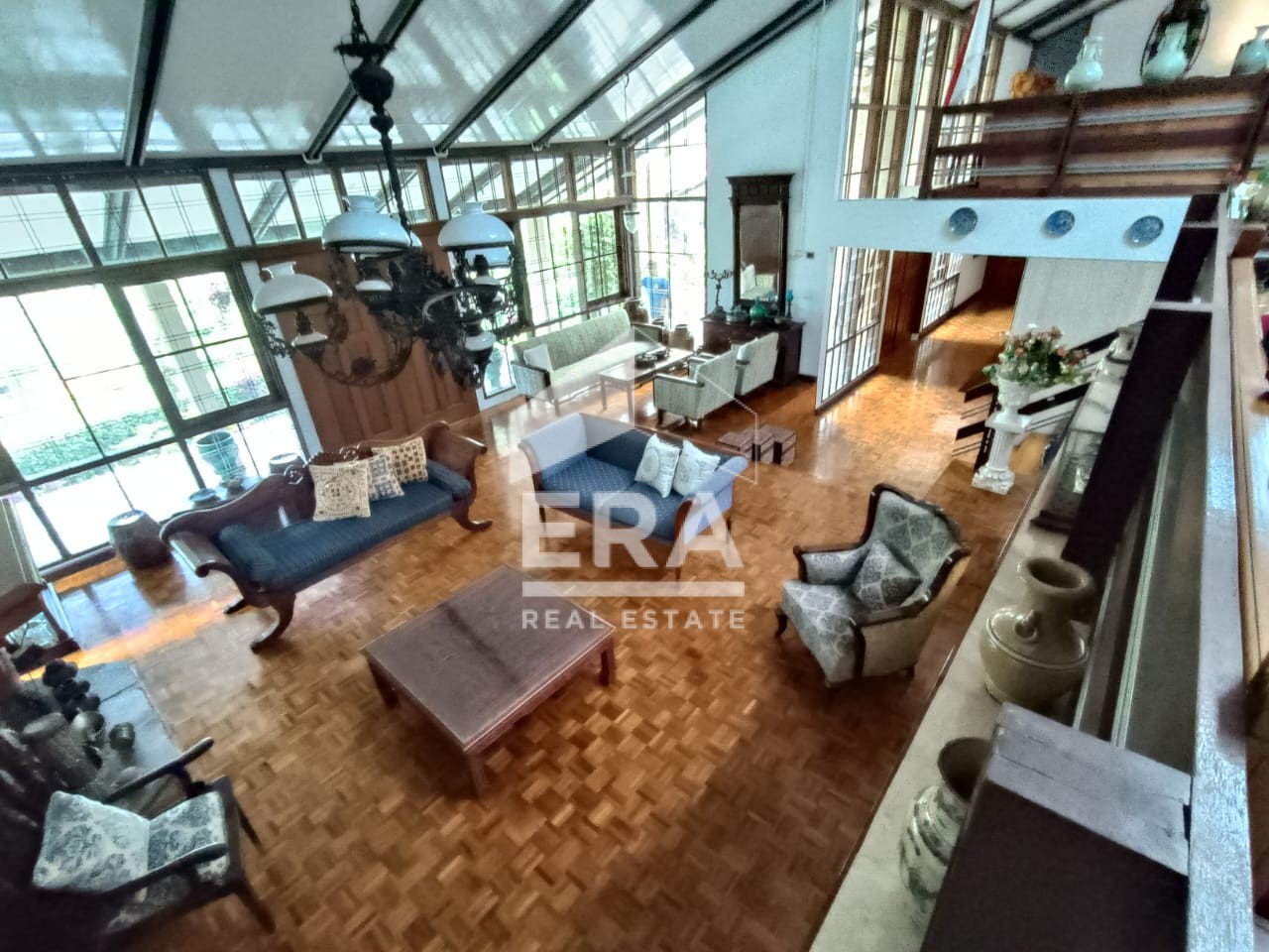 interior 21