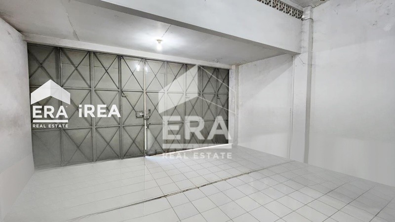 interior 2