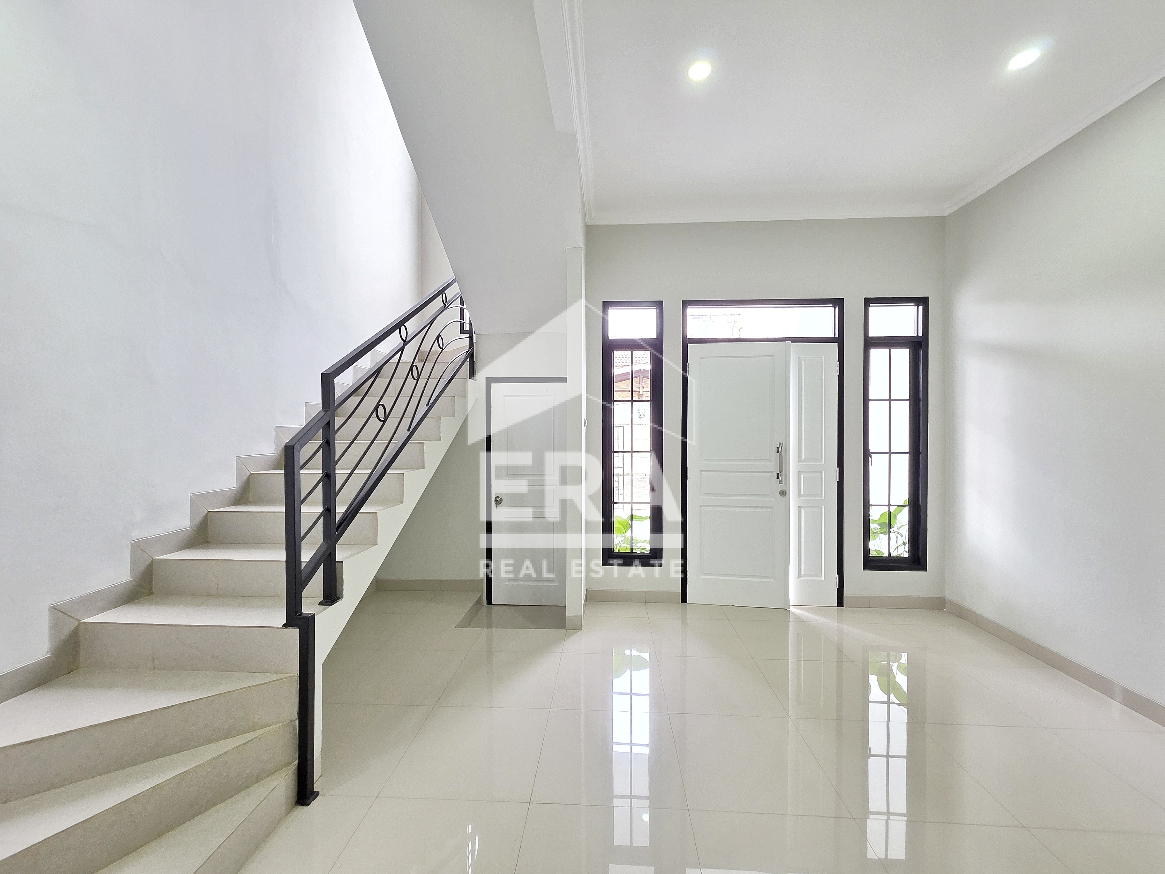 interior 6