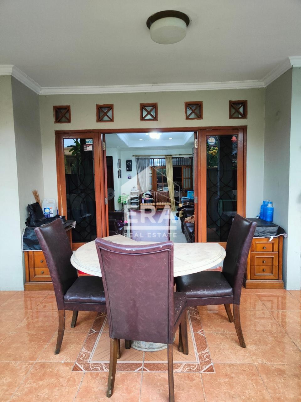 interior 3