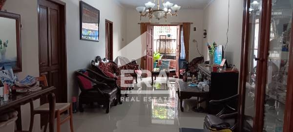 interior 8
