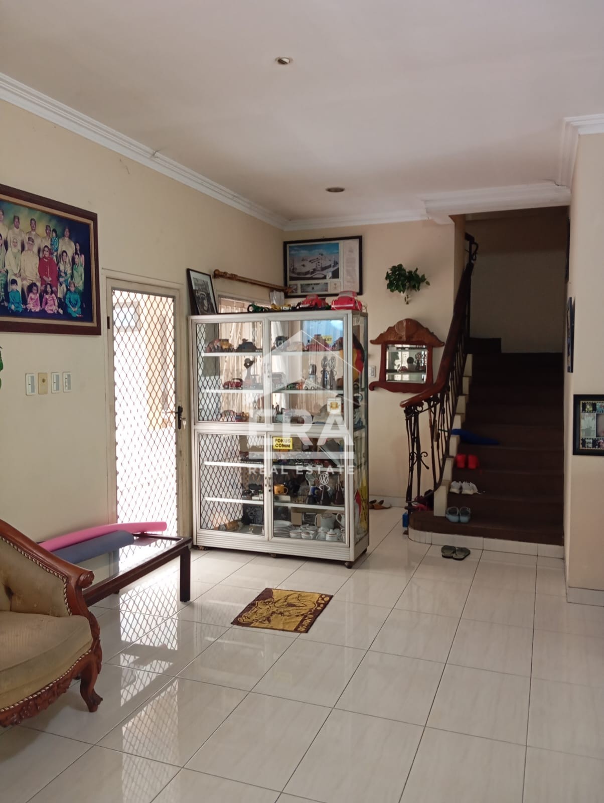 interior 4