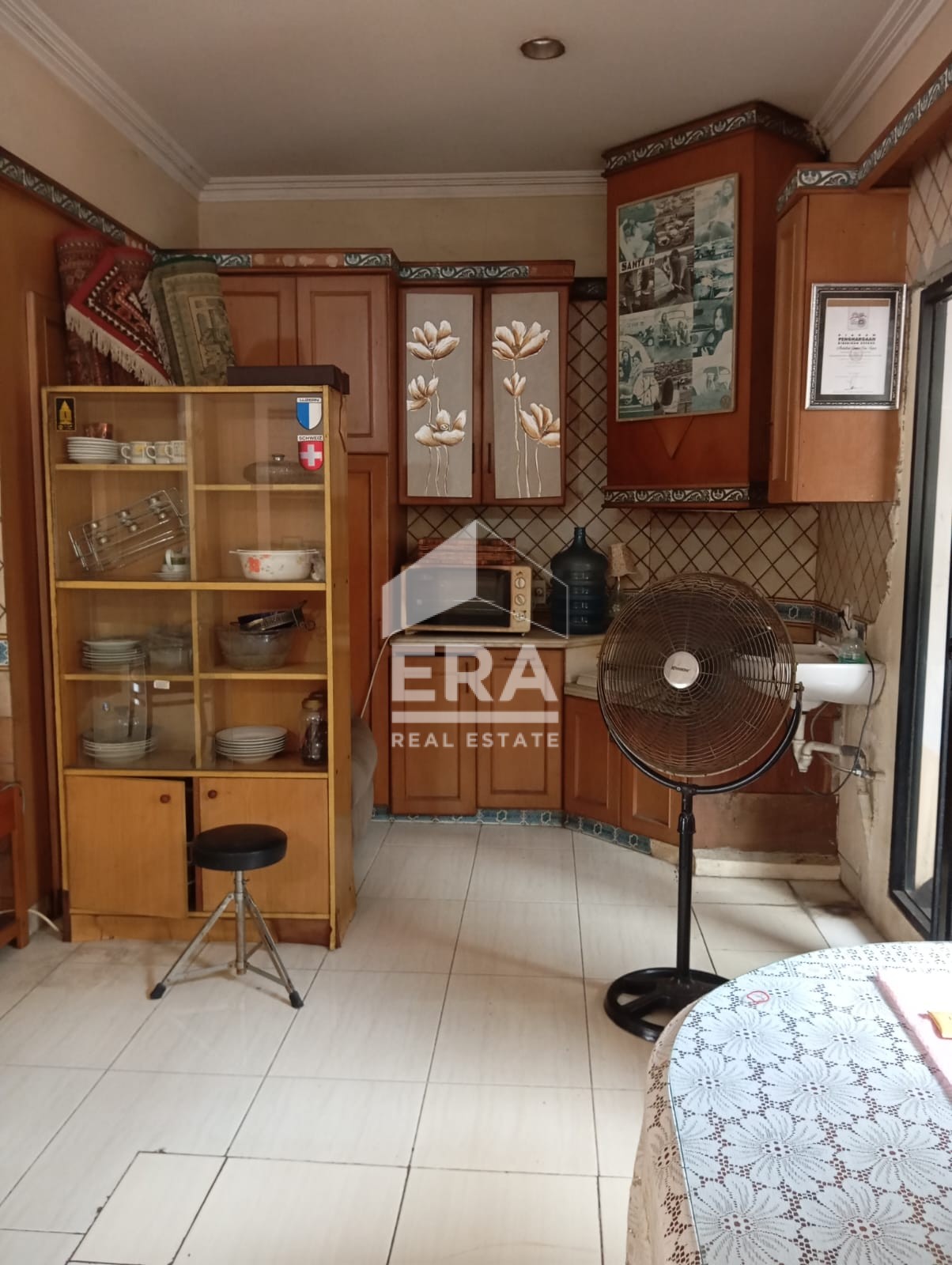 interior 6