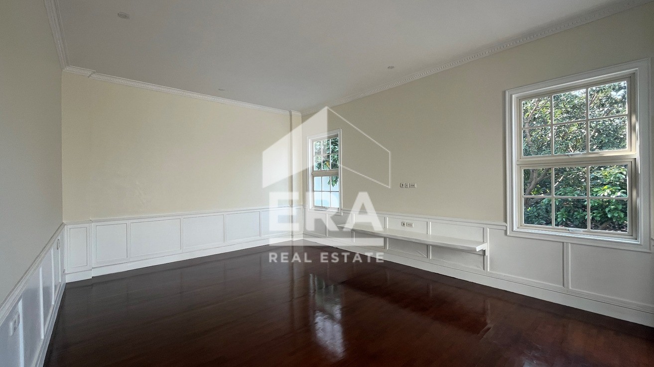 interior 10
